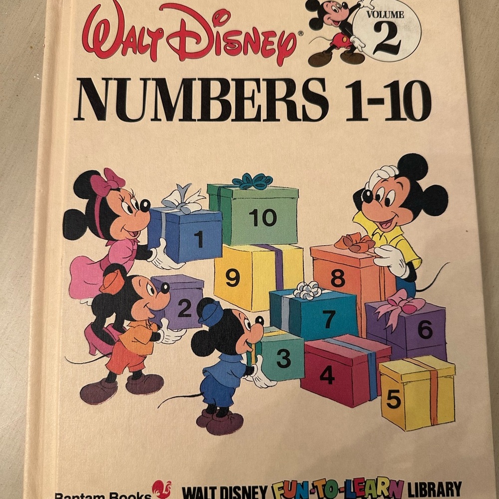 Vintage Disney numbers book